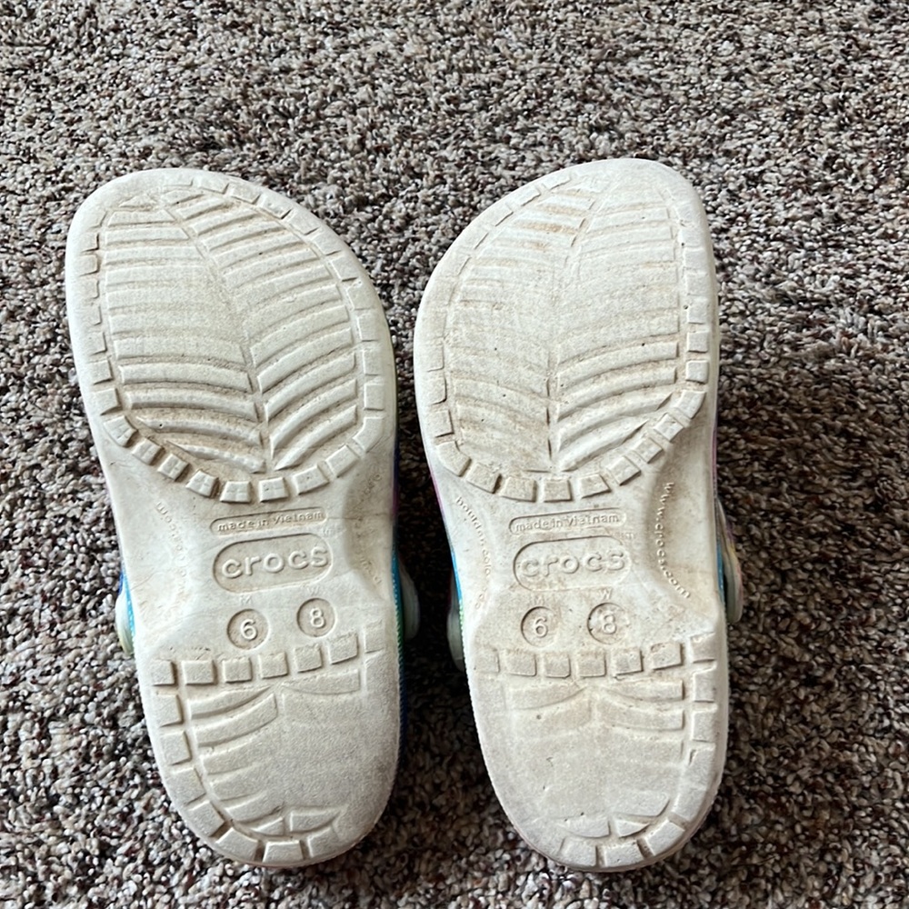 Crocs - Picture 6 of 6